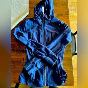 Women’s Lulu jacket. Align material. Barely worn. Size 6.